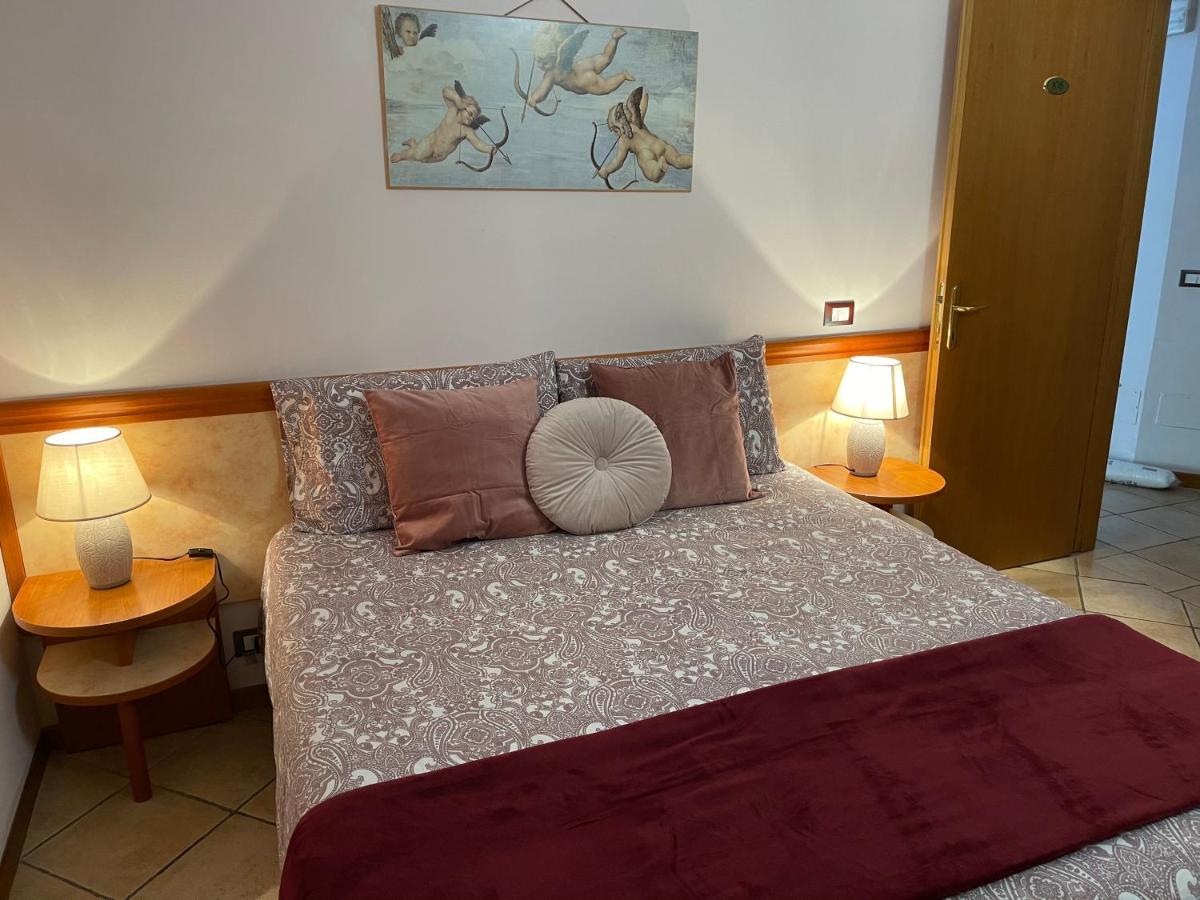 Hotel Venezia Монтекатіні-Терме Екстер'єр фото